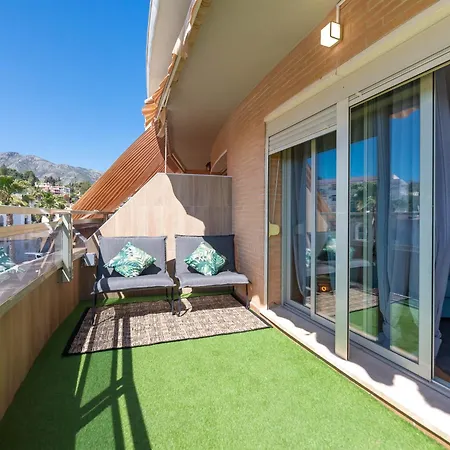 Tiffanys Penthouse 2bdr *